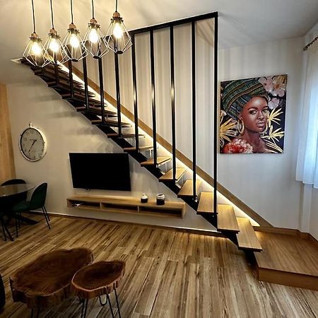 Ethra Suite 1 Volos Ngoại thất bức ảnh
